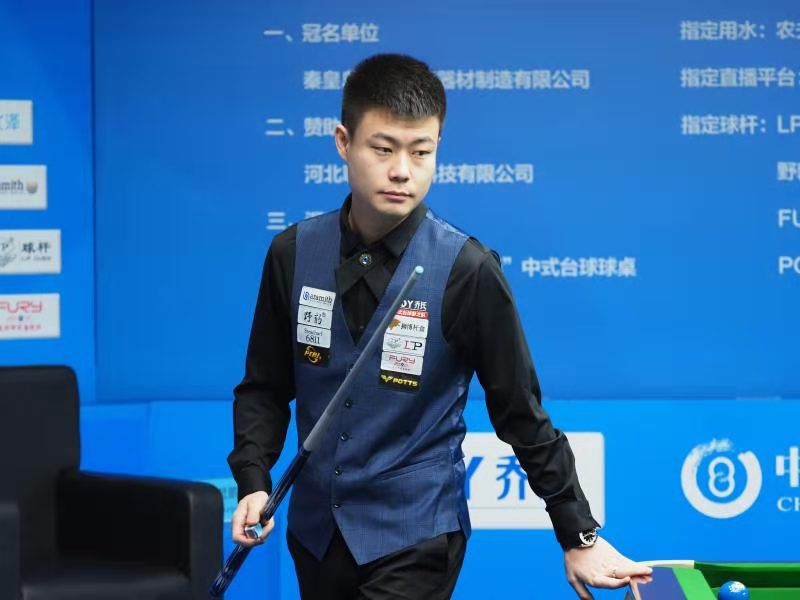 一场足球领 一场足球领