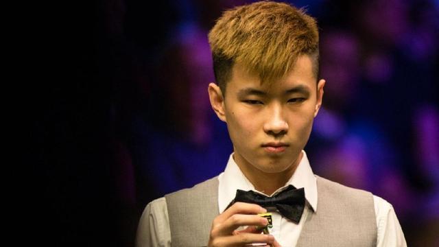 小胜背后 小胜背后